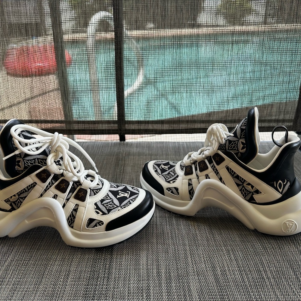 Louis Vuitton Black and White Chunky Sneakers